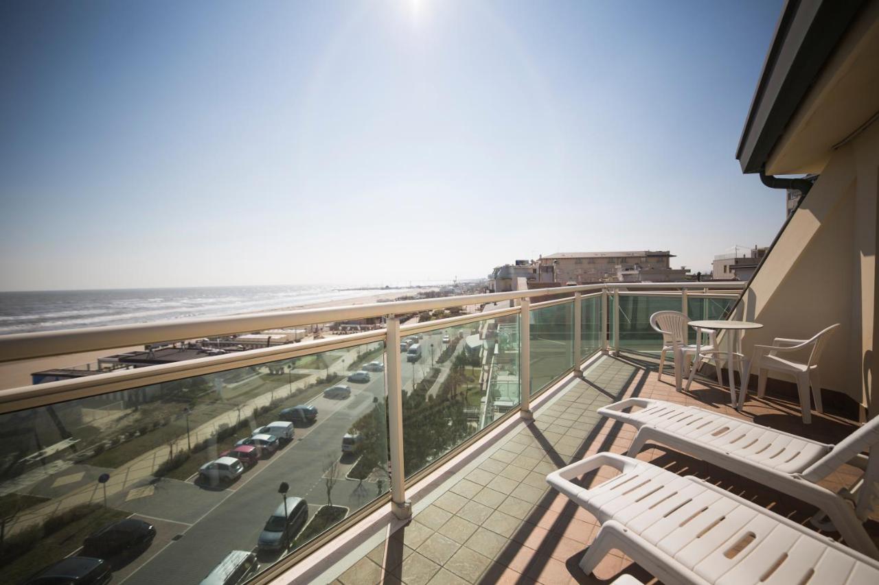 Hotel Lady Mary Milano Marittima Extérieur photo